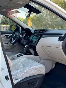 نيسان روج سبورت